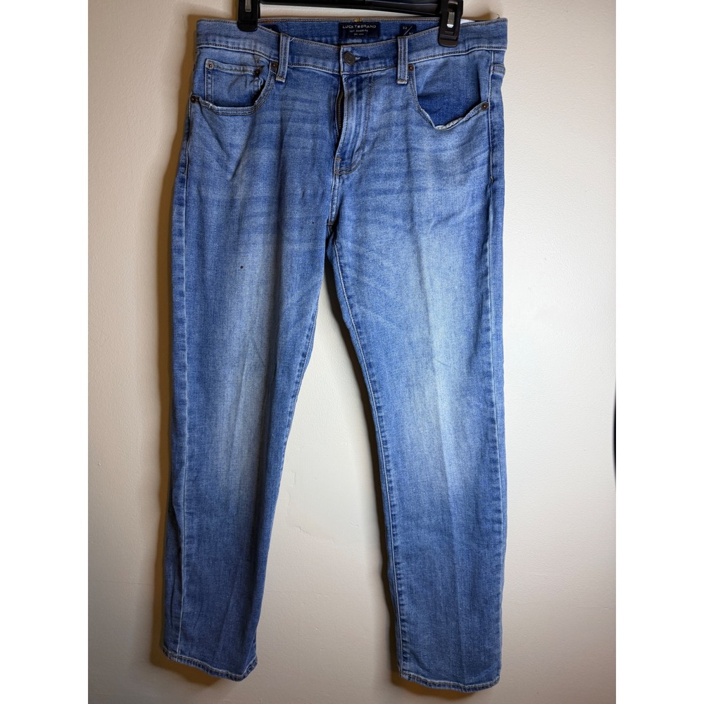 Lucky Brand Mens 32x30 Light Wash Straight Leg Jeans Blue Denim 5 Pocket
